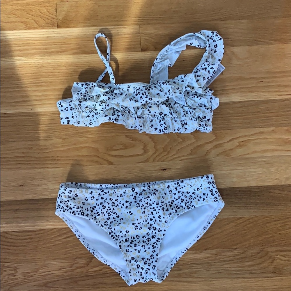 Chetah pattern ruffled bikini